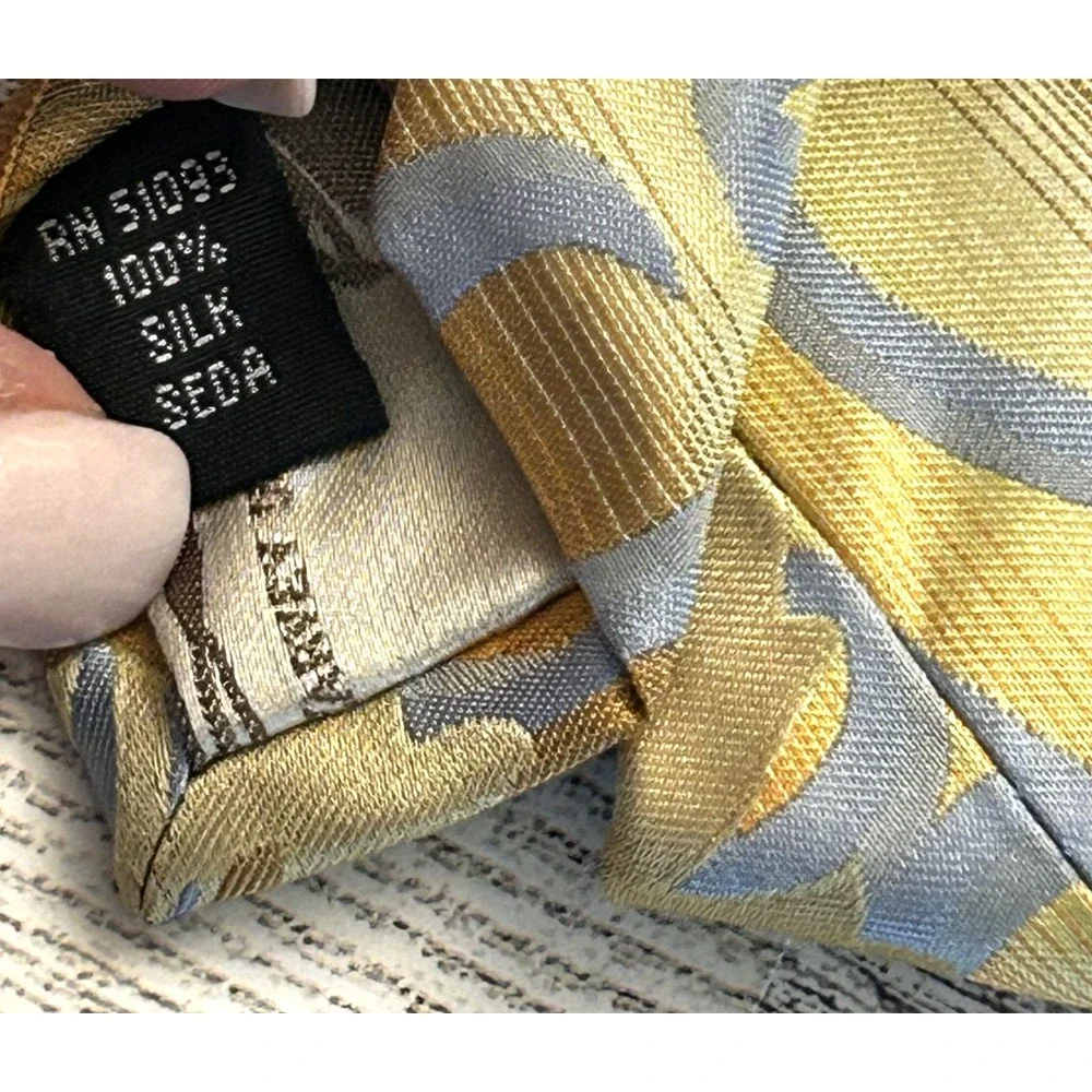 Steve Harvey Yellow with Gold & Blue Flowers Silk Men's Neck Tie L 60
